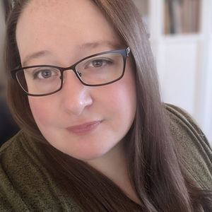 Meet your Posher, Kay